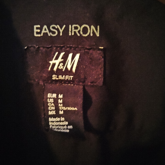 H&M Long sleeve button down black sz medium - Picture 7 of 8